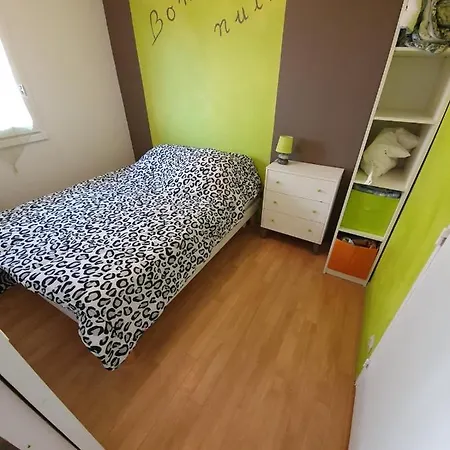 Beautiful Flat 50m From The Beach Of Апартаменты *
